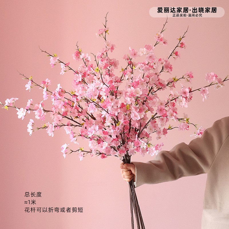 Flores de seda Decoración de interiores Decoración de flores de cerezo Mesa de comedor Flores florales Ramas de flores falsas sin baile Mueble de TV de flor de durazno