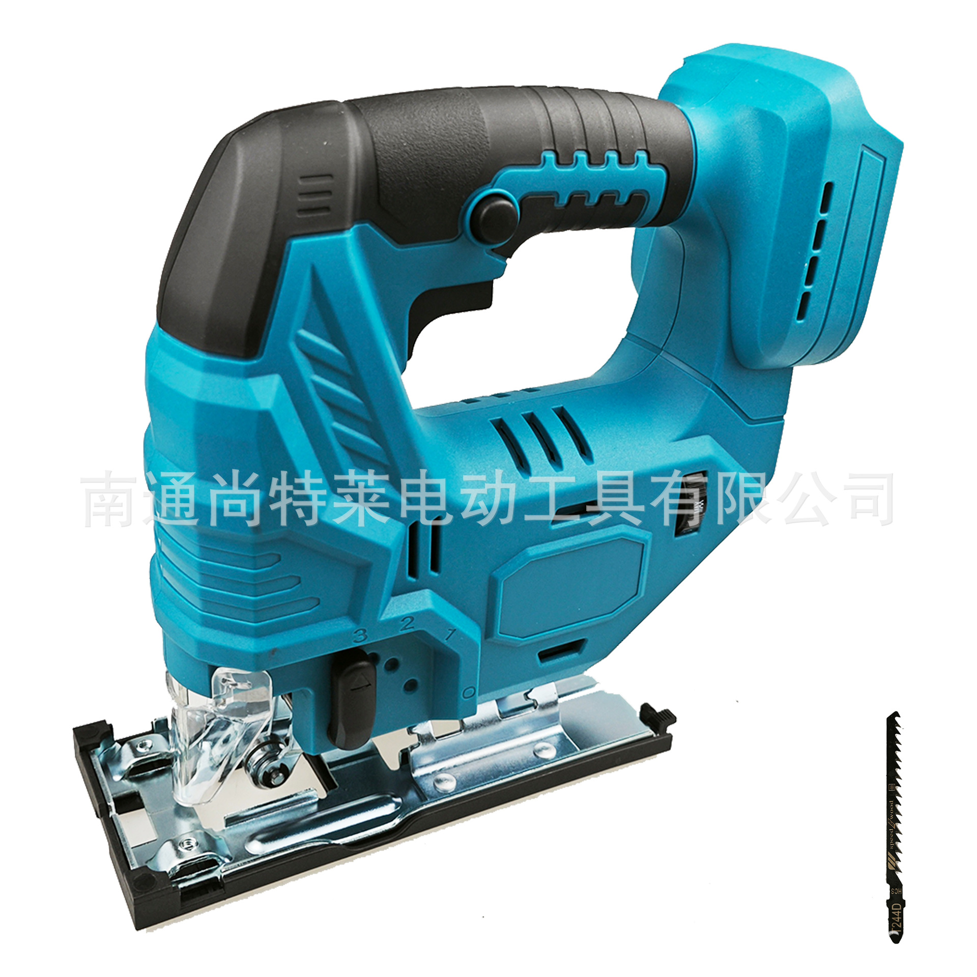 마키타 발 베어메탈