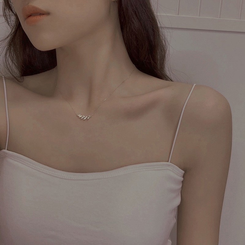 Wheat Ear Necklace Light Luxury and Unique Design Sense 2023 New Small Leaf Collar Chain as a Valentine's Day Gift for_voghion.com