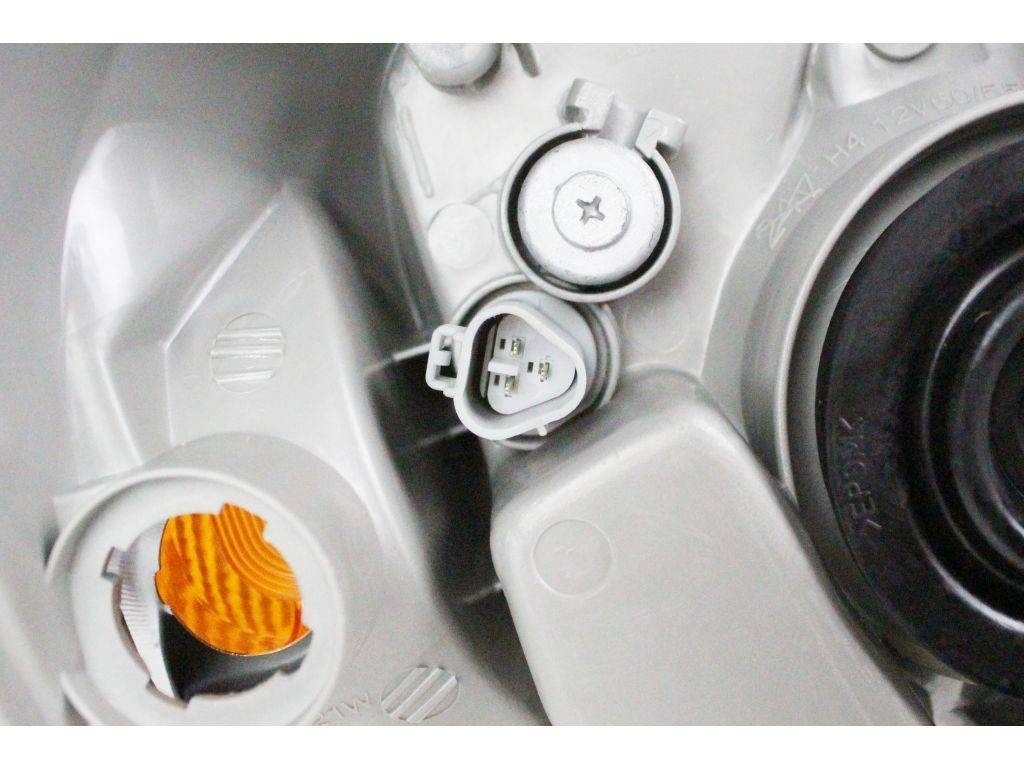 Suitable for 99-02 Toyota Echo Front Headlights, Vitz/Yaris Front Lighting, Front Bumper Headlights