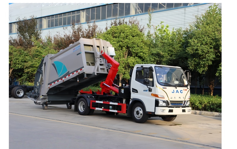Blue license plate Dongfeng pure electric hook-lift garbage truck, detachable cargo box garbage truck, 2-8 cubic meters box capacity