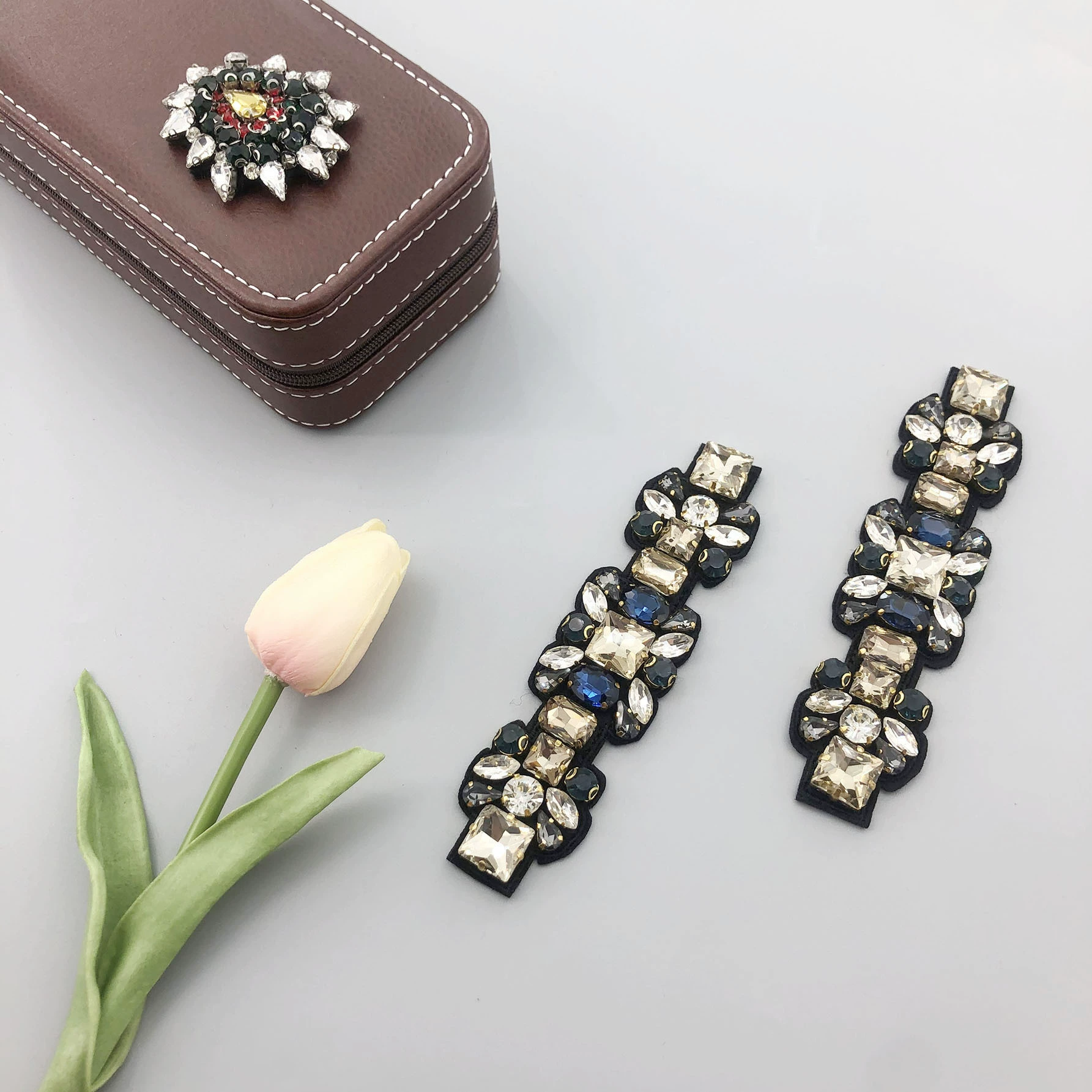 Accessory, universal quality accessories, direct factory sales, plus size, (Physicals)