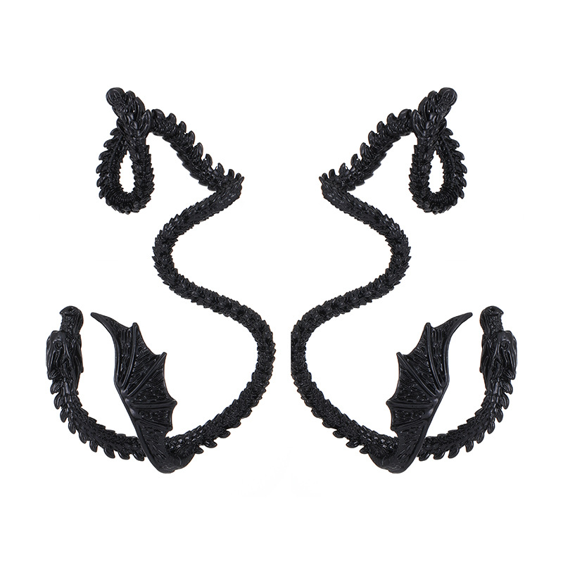 Yun Brocade retro punk gótico aleación de zinc aretes de dragón enrollados clip exagerado pernos de dragón