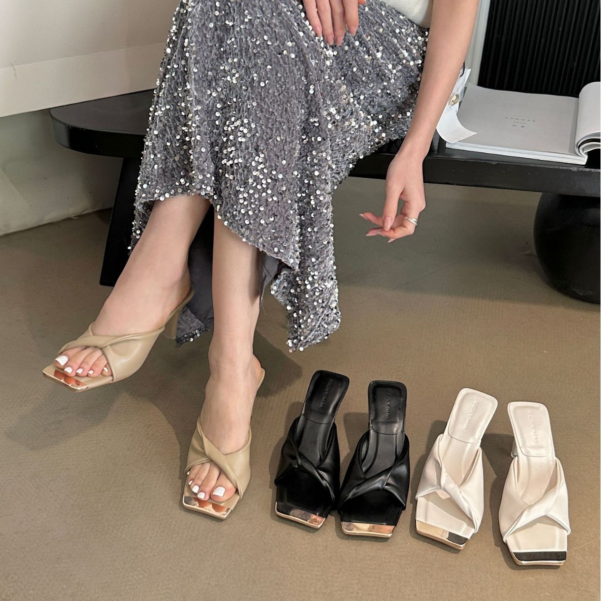 Elegant sandals heels