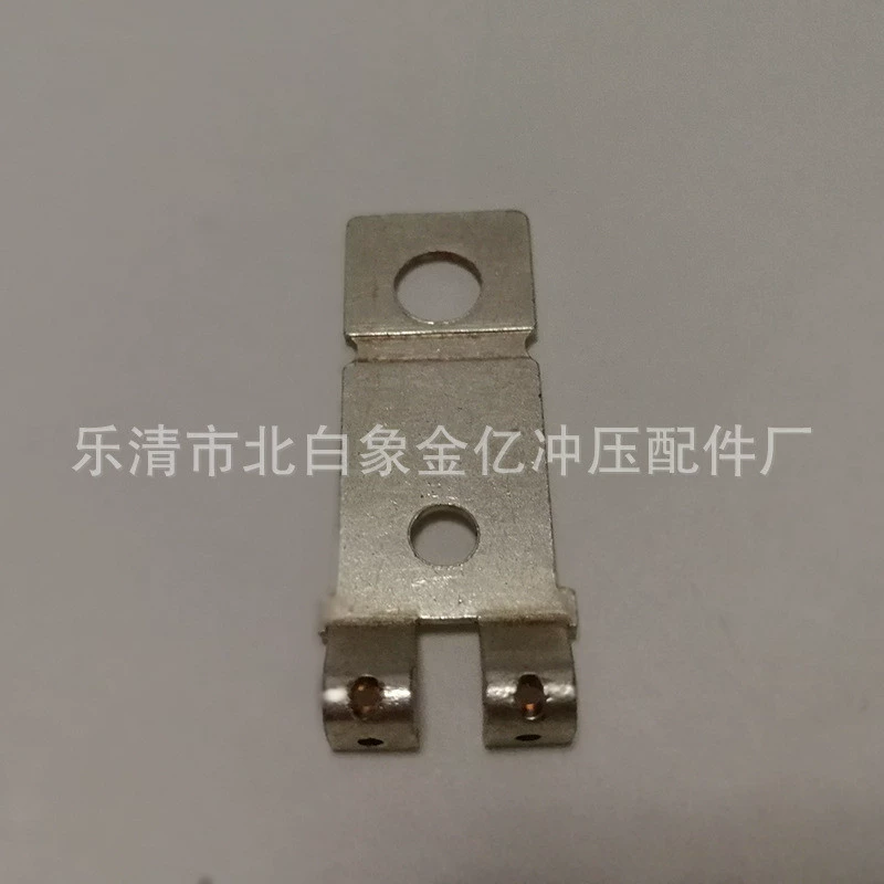 Подгонянное оборудование штемпелюя части все виды вставки меди 7025 нестандартных частей оборудования белой медной штемпелюя обработку частей