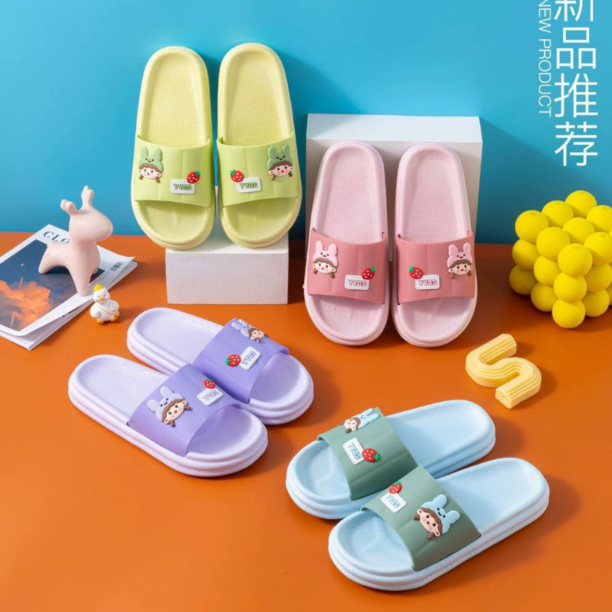 Сверхмягкие тапочки с толстой подошвой для женщин, чтобы они выходили на улицу для увеличения роста, летние дышащие домашние Нескользящие Тапочки для ванной на среднем каблуке с плоским дном для женщин