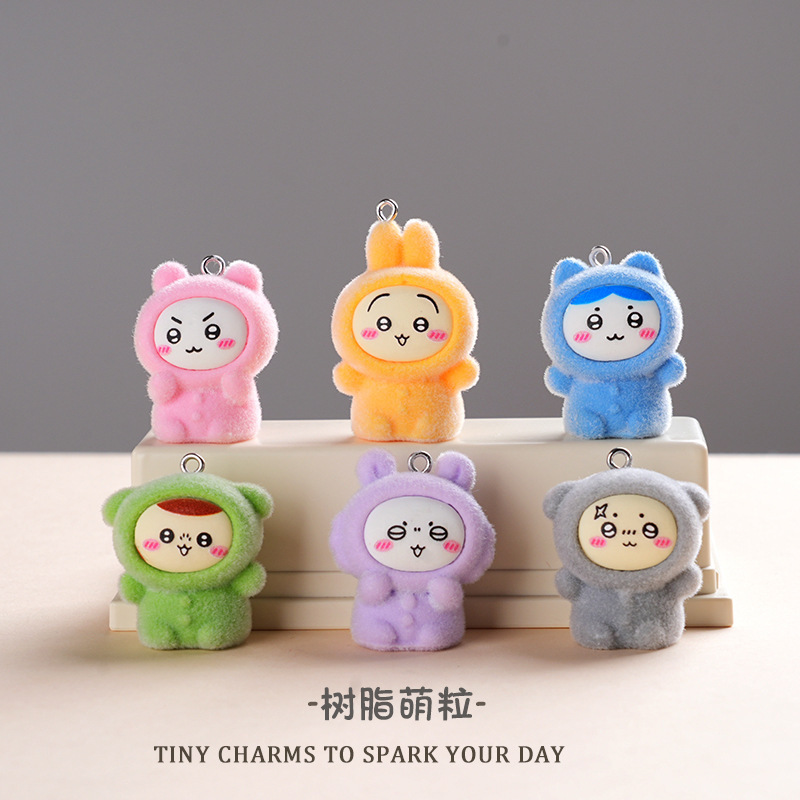 2026 New Resin Trendy Car Desktop Ornament Keychain Backpack Pendant with Flocked Design Featuring Chiikawa 2026 New Resin Trendy Car Desktop Ornament Keychain Backpack Pendant with Flocked Design Featuring Chiikawa