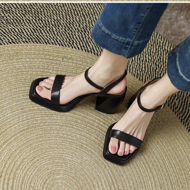 Stylish Platform Heels - Image 3