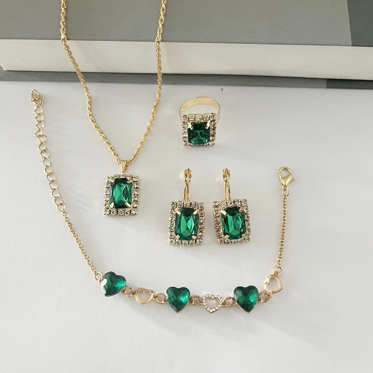 Traje europeo y americano cristal nupcial collar pendientes anillo pulsera traje comercio exterior boda cena joyería Accesorios