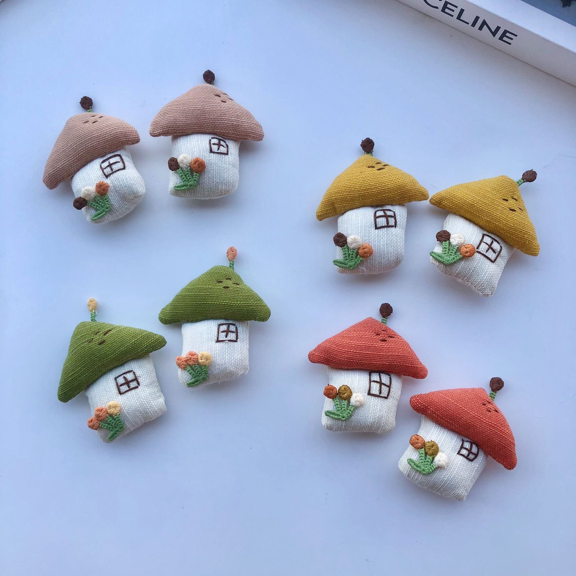 可爱房子小屋胸针充棉布艺立体刺绣辅料窗帘鞋服装饰别针饰品配件