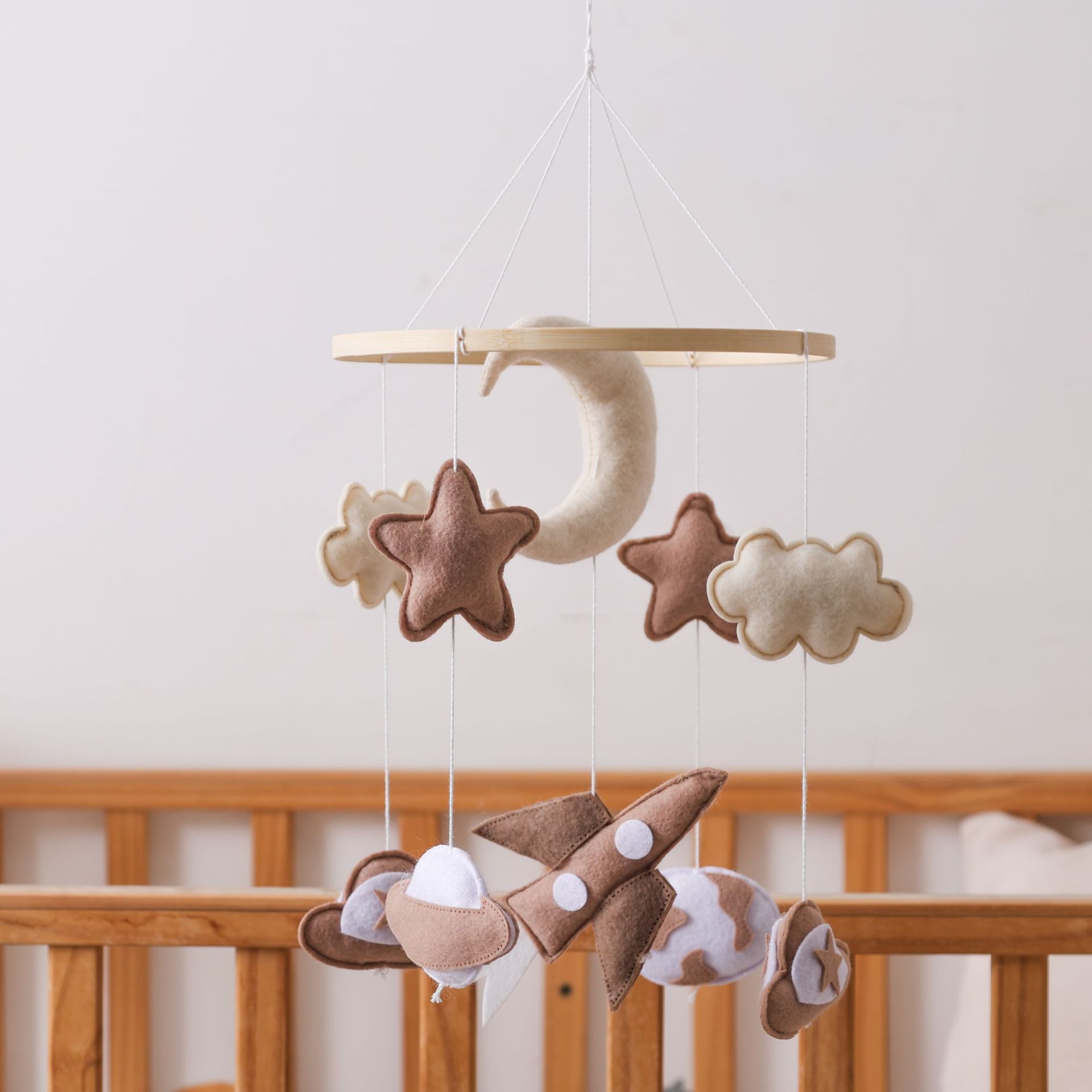 Transfronterizos nuevos planetas de feltero campana de cama campana de viento infantil campana de cabecera campana de dormir campana de bebé