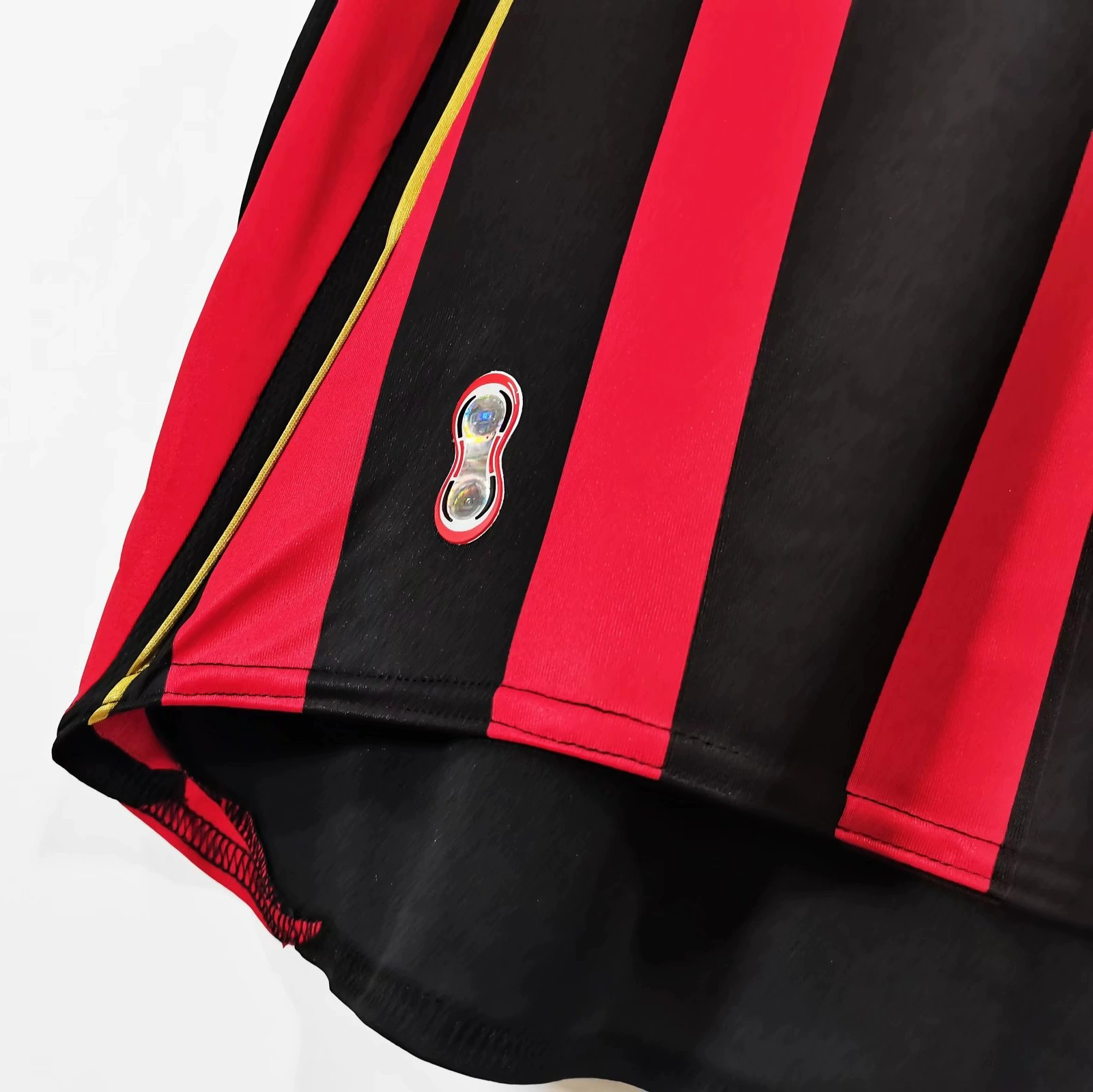 Фан-версия красно-черной легионной формы AC Milan ретро, длинный и короткий рукав — форма Кака Дало Little Romanian