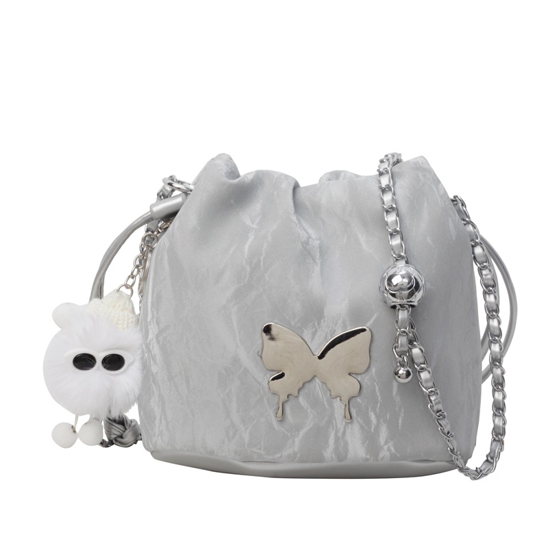 Bolso de verano para mujeres 2025, nueva moda de alta sensación de nicho de diseño de cadena de bolso de moda bolso de cubo