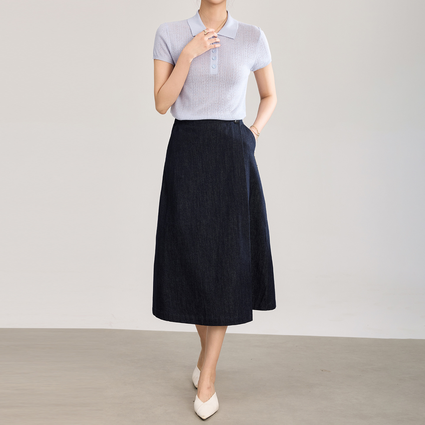 Chân váy jean nữ dáng suông một mảnh vải denim cotton thoáng khí — màu xanh đậm