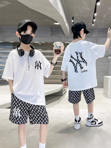 Boys' Summer Trendy Cool Sports Set 2025 Korean Version Casual Print Thin Short-Sleeve T-Shirt 2-Piece Set