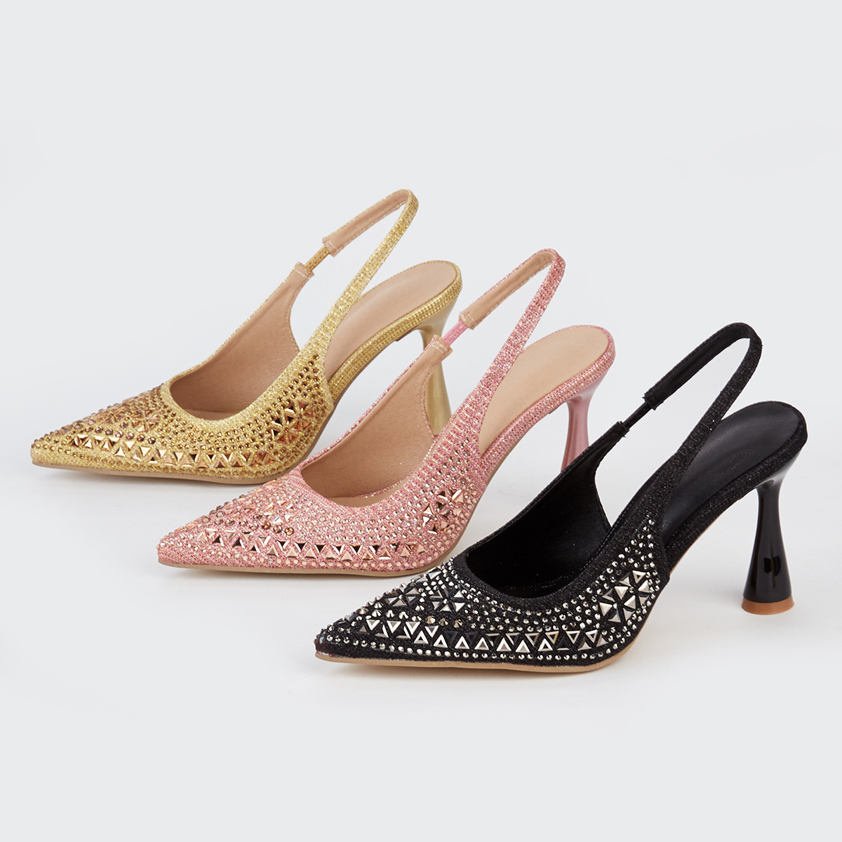 Comercio exterior tacones altos puntiagudos personalidad europea y americana sandalias de mujer sexy con zapatos de una sola palabra 2025