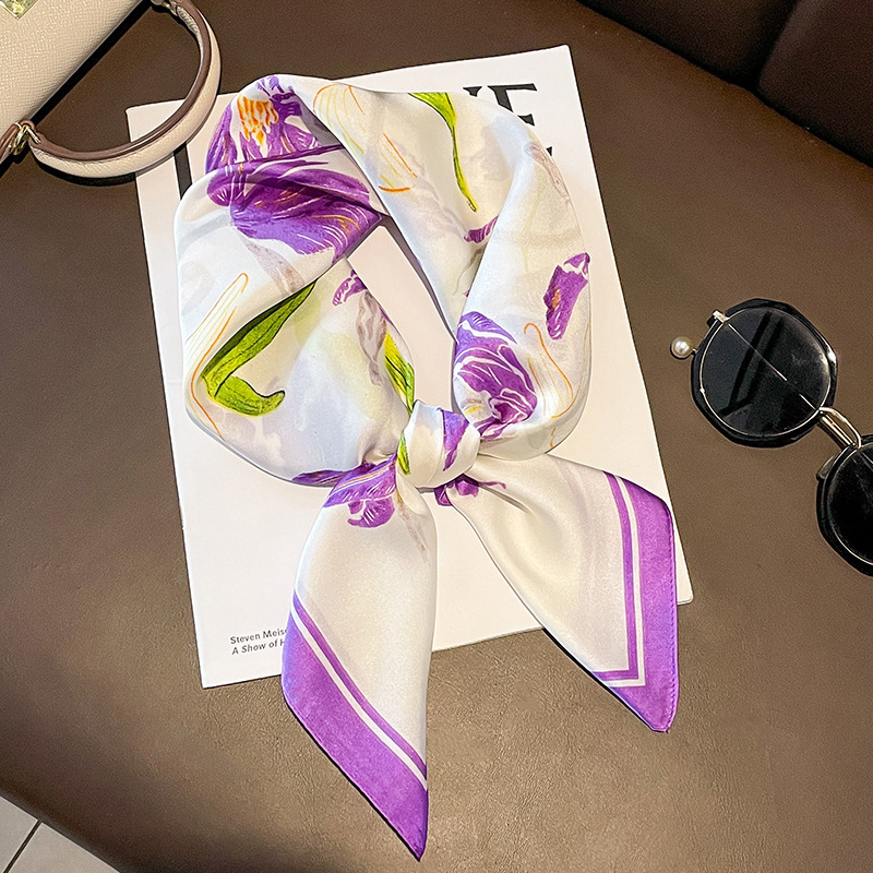 Primavera pequeña bufandas de seda ~ primavera y verano fresca sensación de reducción de la edad de las niñas coreanas pequeñas bufandas de seda de lujo ligero mujeres versátiles