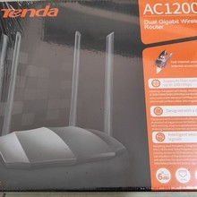 英文版腾达AC8双千兆路由器增强型5G无线美规英规欧规AC1200塑封