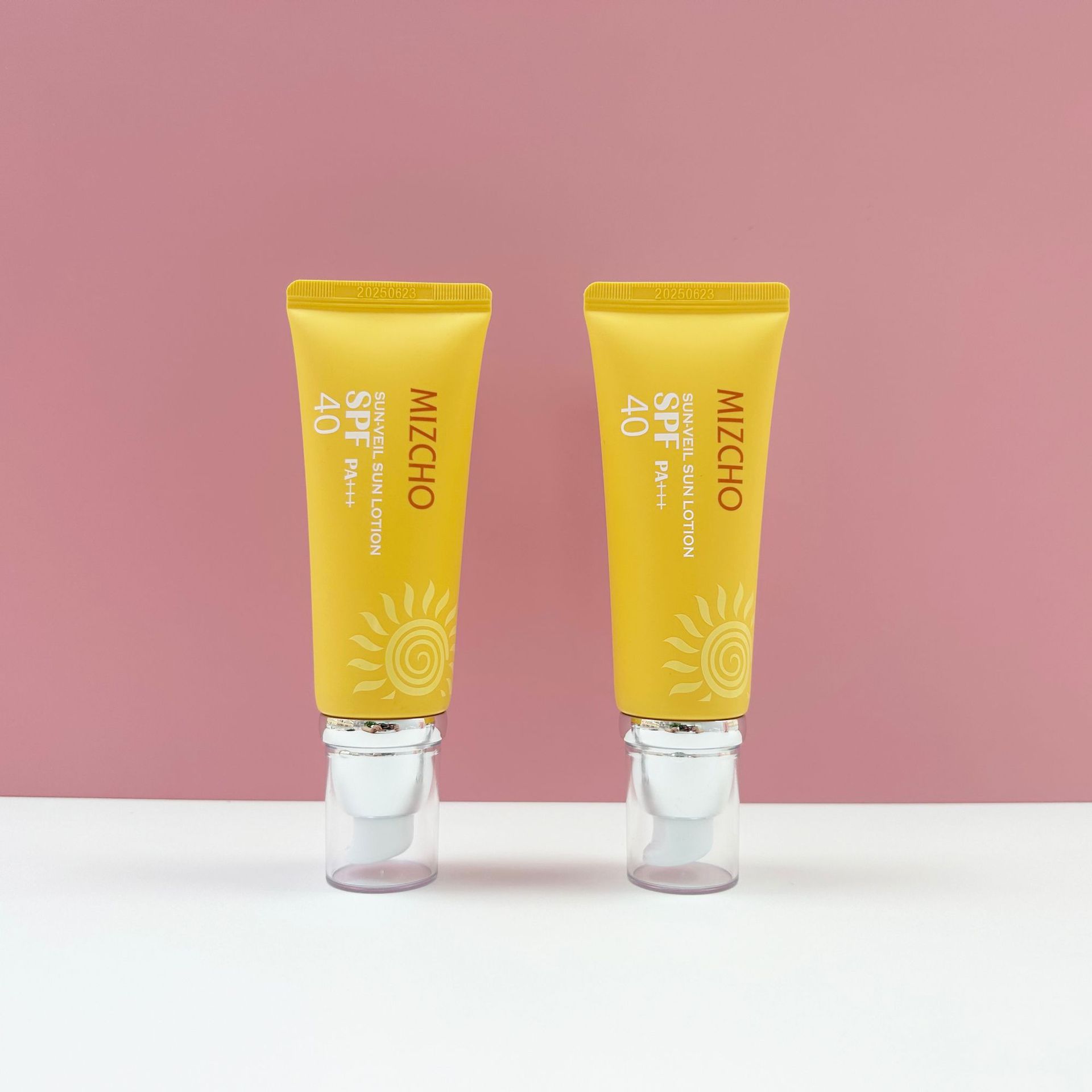 化妆品60ml防晒霜BB霜隔离霜防晒乳软管容器包装配真空电镀泵头