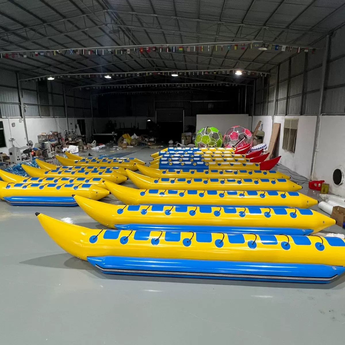 跨境大型充气加厚仿古夹网布水上冲浪耐磨飞鱼香蕉船单双排批发