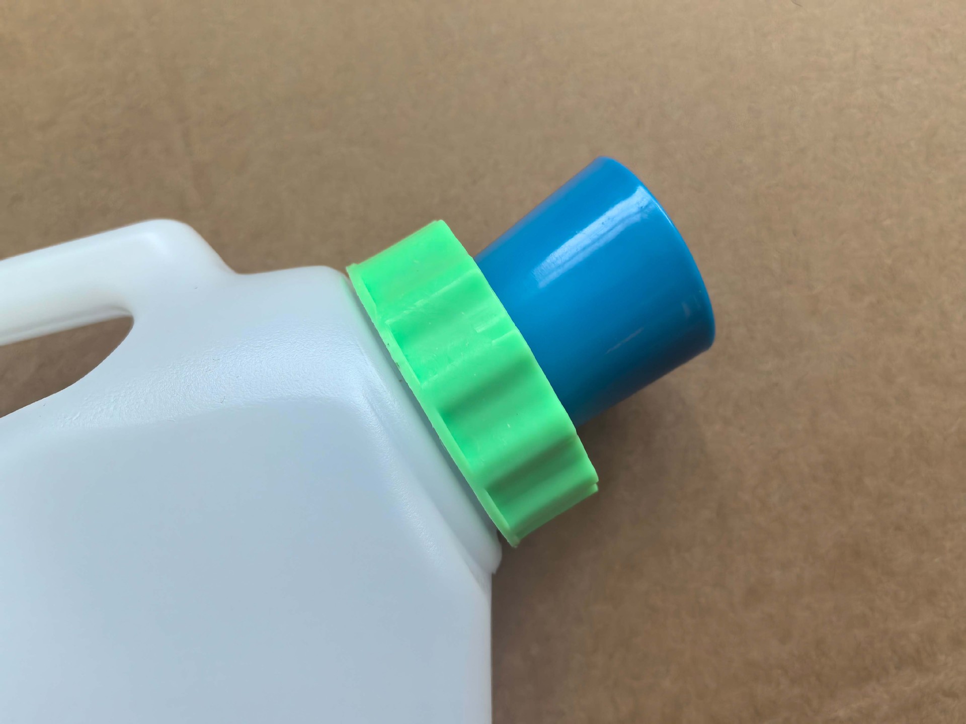 Anti-Spill Urinal, Anti-Leak and Odor-Proof Men's Urine Collector, Urine Collection Bag, Men's Bedpan, Car-Mounted Night Urinal