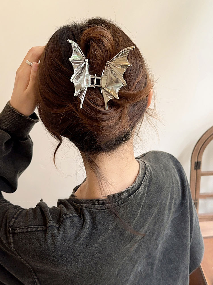 70g Weight Hair Claws Hair Accessories Type 1 Piece Quantity Holiday, Festival Occasion Alloy Material Halloween Festival Bat Pattern Women's Gender Simple Style, Classic Style Style Halloween Simple Style Classic Style Women's Bat Alloy Hair Claws 2