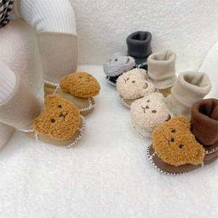 Newborn baby shoes 0-12 months winter fleece-lined baby anti-drop warm cotton shoes fur one-piece fur shoes