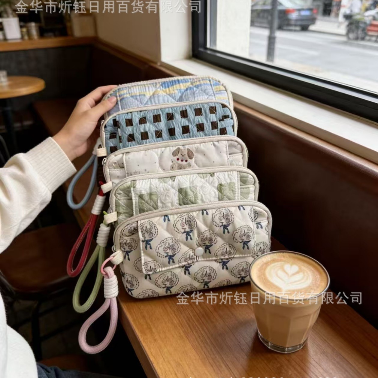 千钰碎花收纳绗缝多功能证件包手拿包银行卡收纳包数据线包