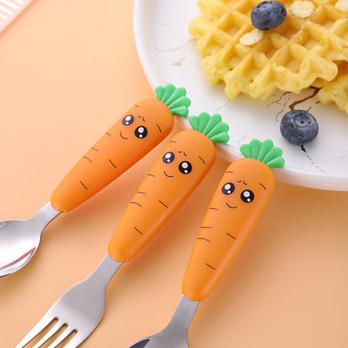 304 stainless steel children's tableware set, creative cartoon radish-shaped spoon, fork, and mud scraper, baby eating spoon and fork