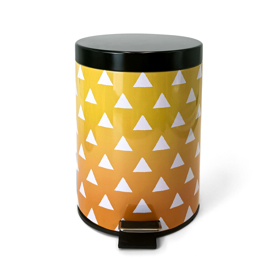 厂家供应马口铁垃圾桶便携 居家垃圾桶 金属铁罐翻盖垃圾桶现货