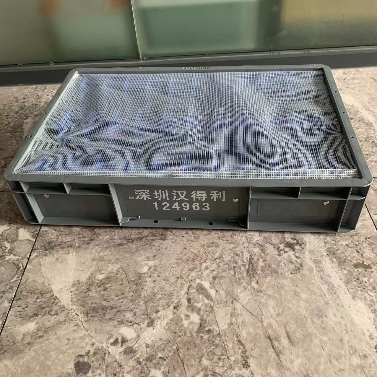 东莞厂家直销塑料箱+防尘帘+中空板刀卡 PP全新料 可定 制防静电