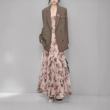 2025年秋季 高级感毛呢西装外套女设计感长裙白色连衣裙气质套装