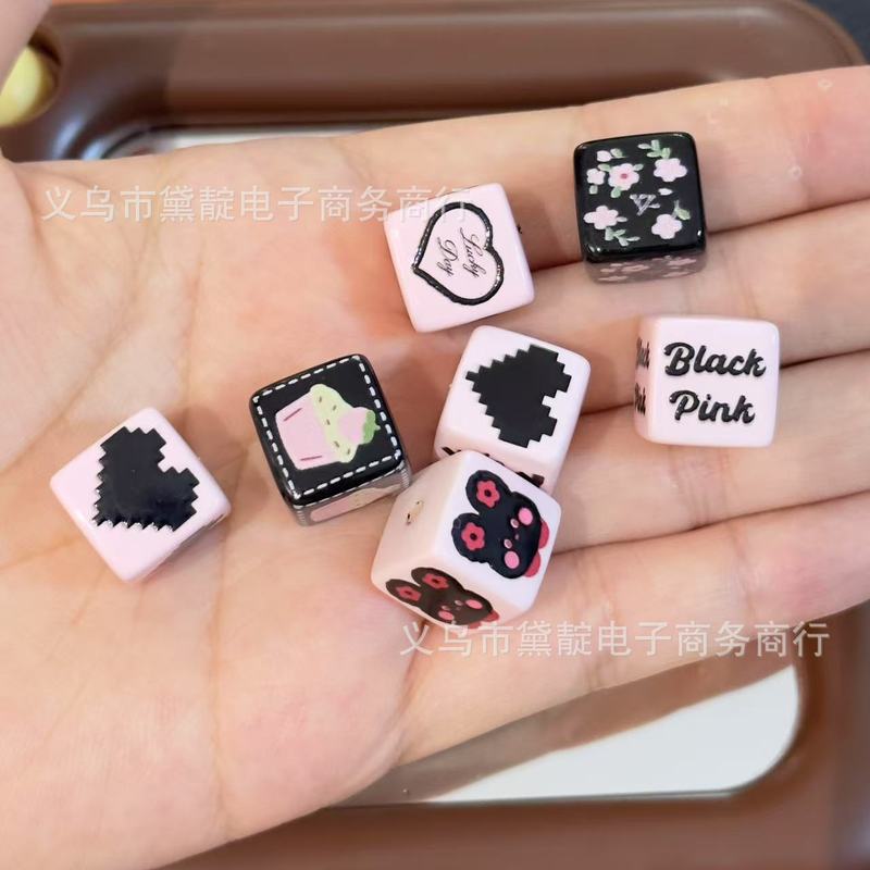 烤漆粉黑色系方块串珠 diy亚克力包挂手机链钥匙扣服饰配件材料|undefined