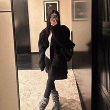 2025冬新款环保皮草泰迪绒短款西装大衣女秋冬加厚高级感毛呢外套