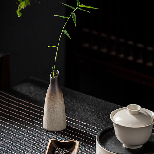 Mini ceramic vase, Japanese ceramic flower vessel, tea table vase, coarse pottery Zen style, Chinese copper money grass home decoration