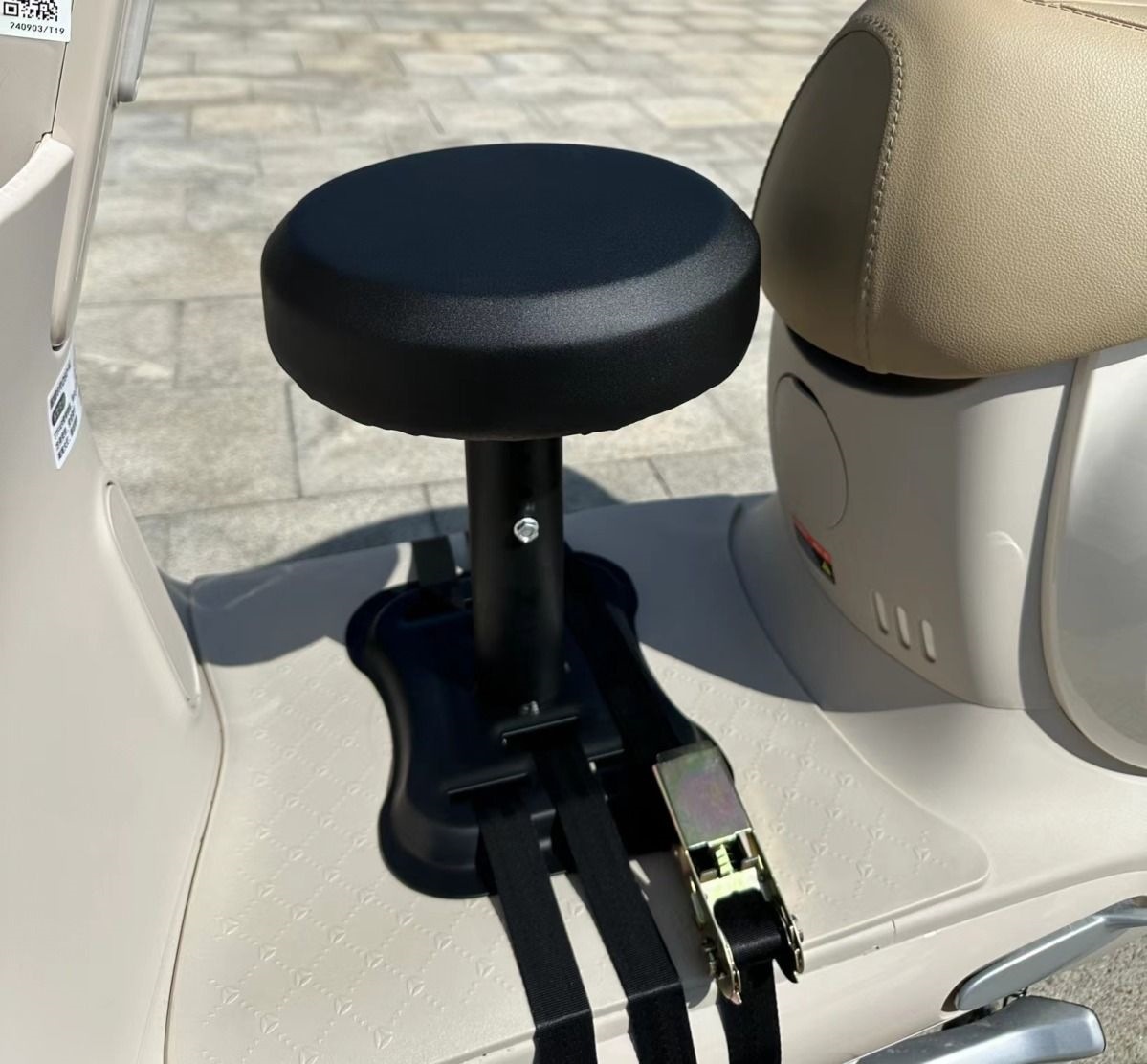 Installation-Free, Rotatable, Height-Adjustable, Shock-Absorbing Child Seat, Electric Vehicle Front Seat, Baby Safety Seat Y90