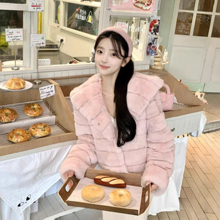 �����ա���ϵ�羳�����h��ëë���� �۰׷���ëƤ������Ů25A306