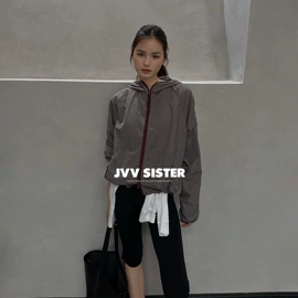 女式T恤;休闲裤;其他短外套