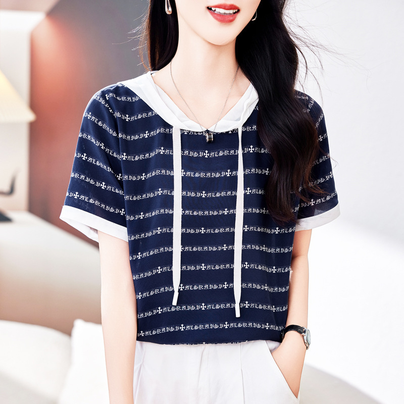 Silk Top for Women, Casual Hooded Blouse, 2026 New Summer Korean Style, Petite Size, Age-Reducing, Mulberry Silk Short-Sleeve T-Shirt Silk Top for Women, Casual Hooded Blouse, 2026 New Summer Korean Style, Petite Size, Age-Reducing, Mulberry Silk Short-Sleeve T-Shirt