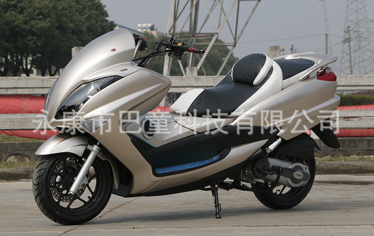 Sailboat Scooter Cruiser Majestic Large Noah's Ark Mianyang Fuel Motorcycle Scooter