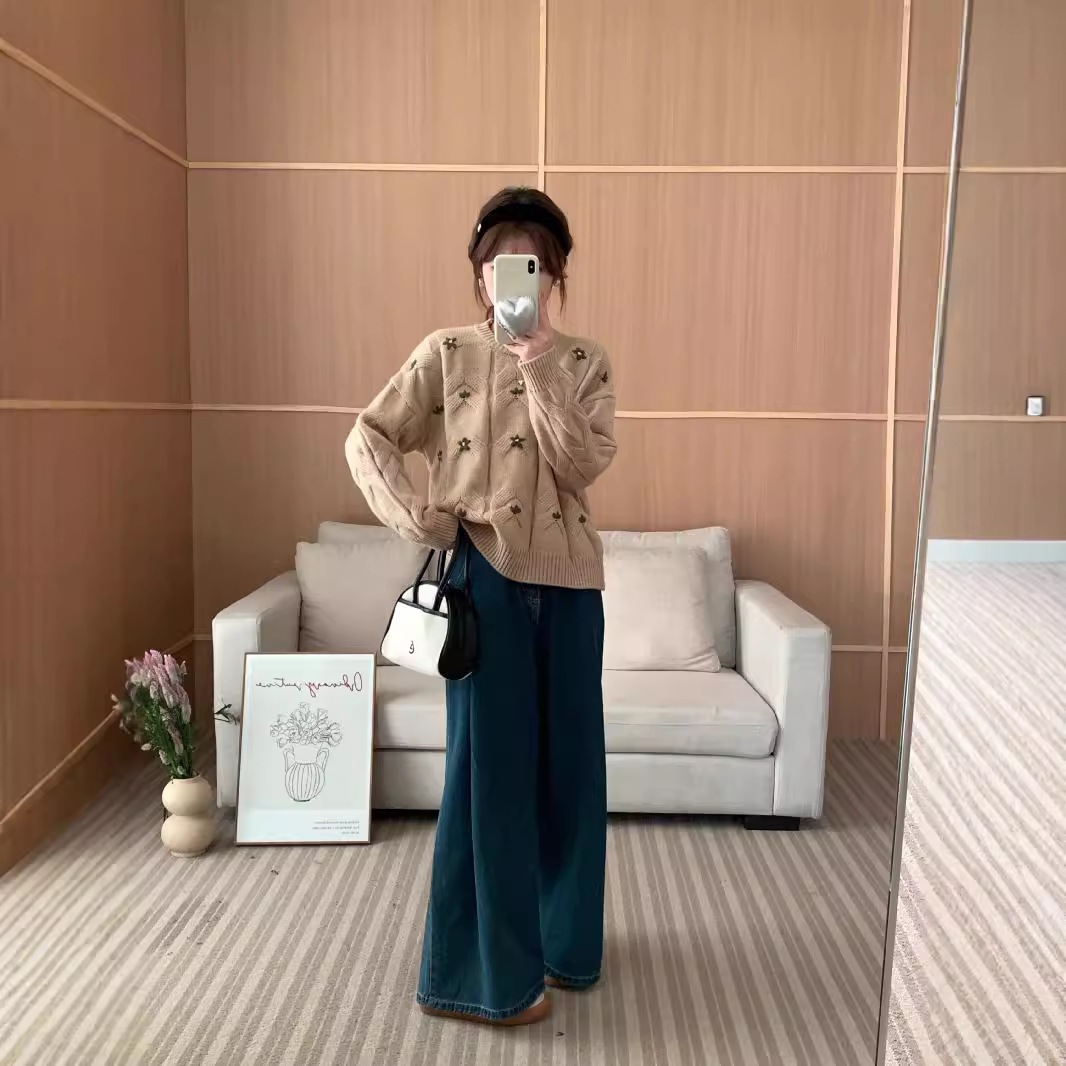 24 invierno Puyuan retro bordado suéter mujer 2024 otoño invierno nuevo estilo suave viento torcido redondo image 4