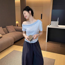 6928#�{ɫ�l�yб�����T��Ů�ļ�����δ�����Ư���e��һ���I¶��