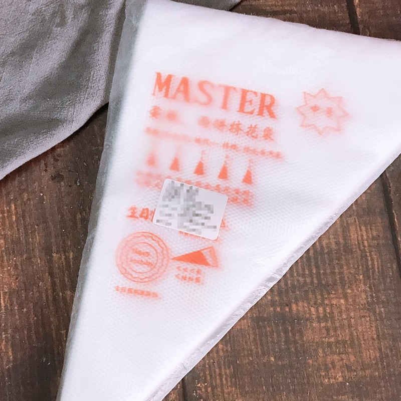 Decorating bag, disposable household bean squeezing cream bag, baking cake flower bag, 100 pieces