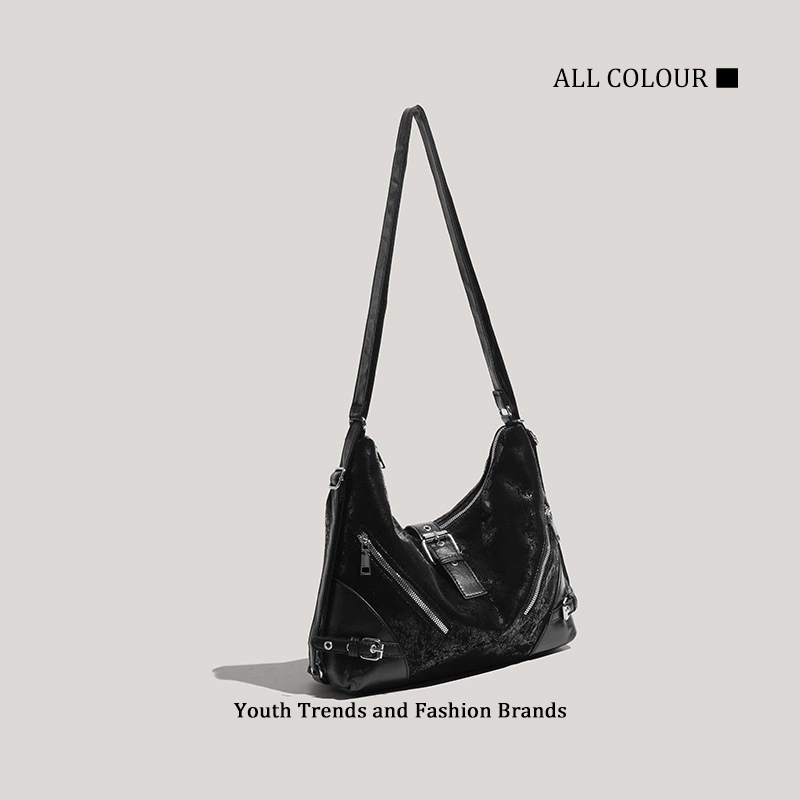 One-shoulder Bag, Capacious Travel Shoulder Bag, Black, Lightweight 0.3 kg