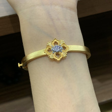 意大利拉丝工艺复古风十字花饰品轻奢镶钻花朵天然贝母手镯女批发