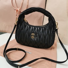 ����miu��ͬ���ް�녶����Ů���ٴ������б������Ů����5BC125
