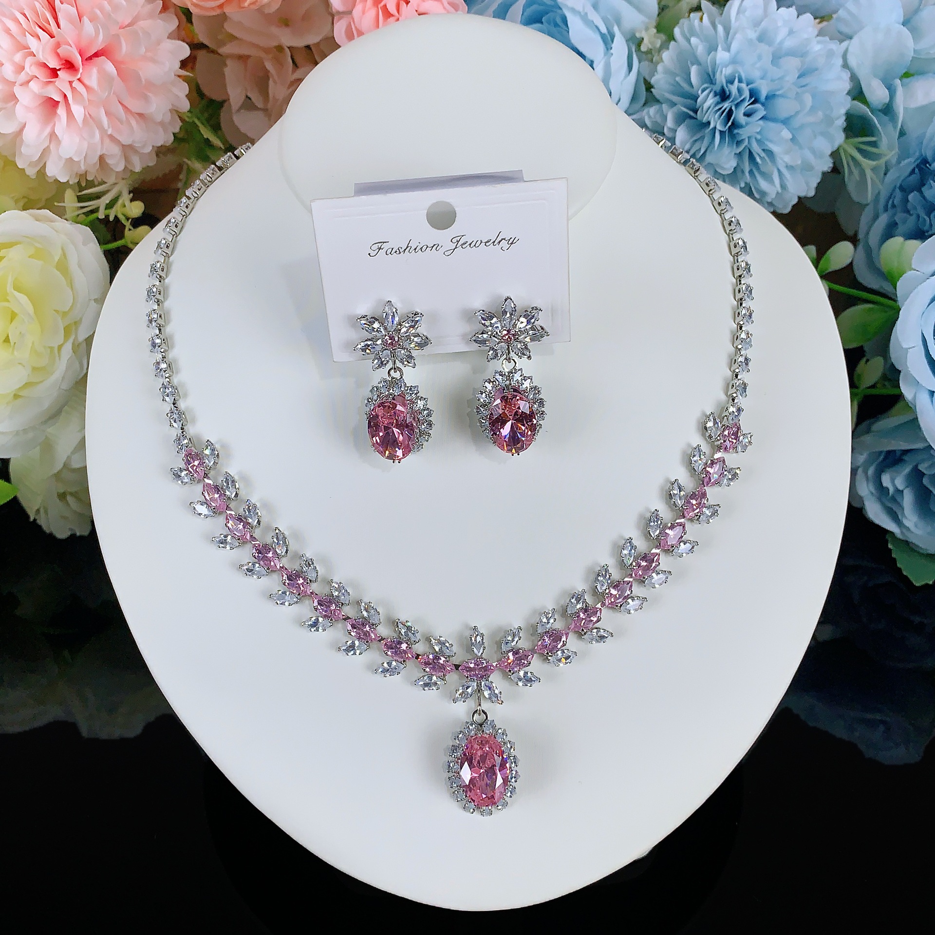 Collar de color de la industria pesada amazona orejas joyas set de moda de lujo vestido de novia cena joyas de zircon mujer image 51