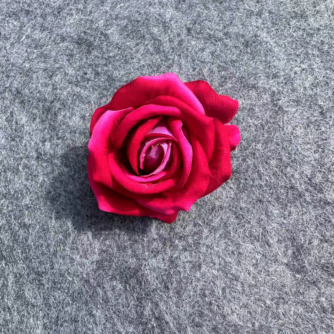 로즈 레드