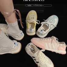 三杠德训鞋女款2024夏季复古小白鞋轻便软底透气阿甘鞋潮交叉绑带