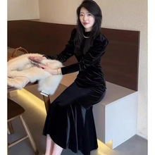 2025秋冬新款打底法式气质高级感显身材黑韩国绒连衣裙子女